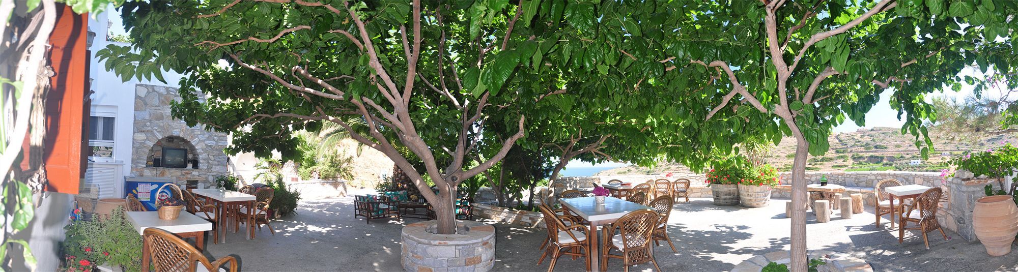 Petrino Hotel Ambrami Ngoại thất bức ảnh